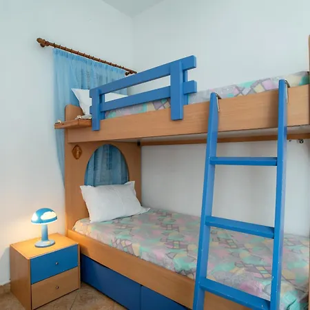 Naxos Family House In Vivlos Naxos City