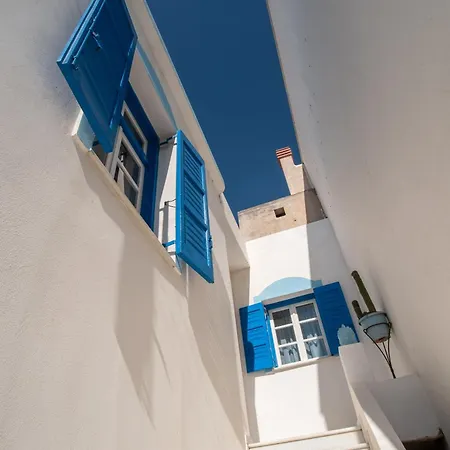 Naxos Family House In Vivlos בית נופש *
