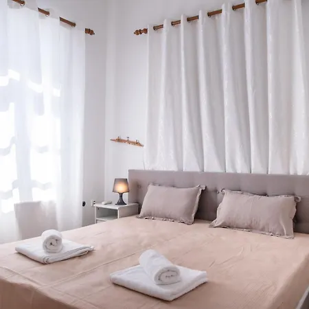 Naxos Family House In Vivlos