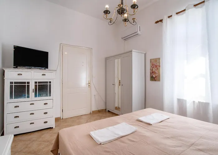 Naxos Family House In Vivlos * Naxos City