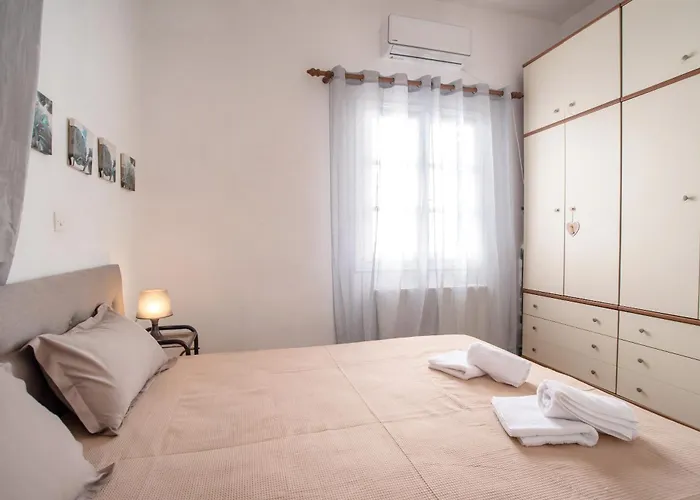 Naxos Family House In Vivlos Naxos City